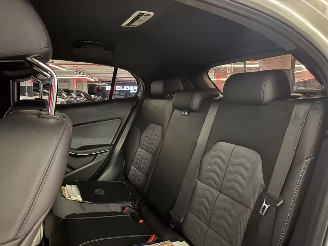 MERCEDES-BENZ GLA  - Imagen 15