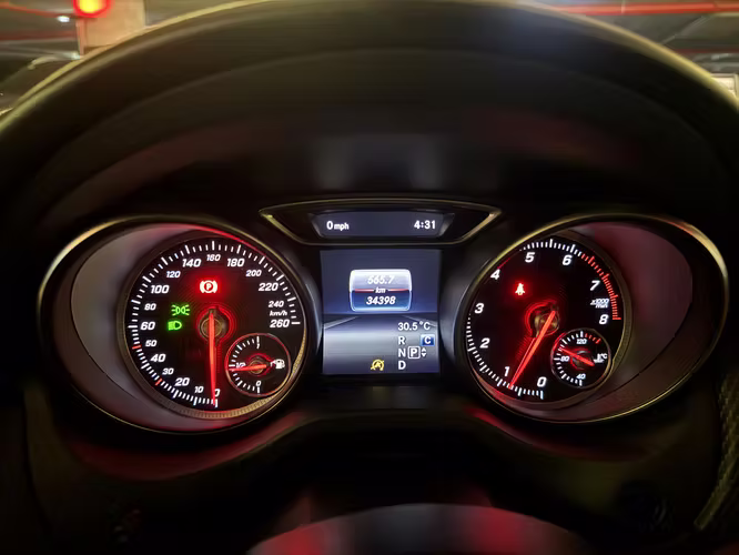 MERCEDES-BENZ GLA  - Imagen 16