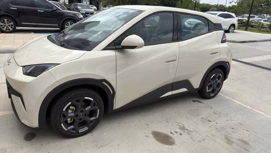 BYD Dolphin Mini 2025 I NEGOCIABLE