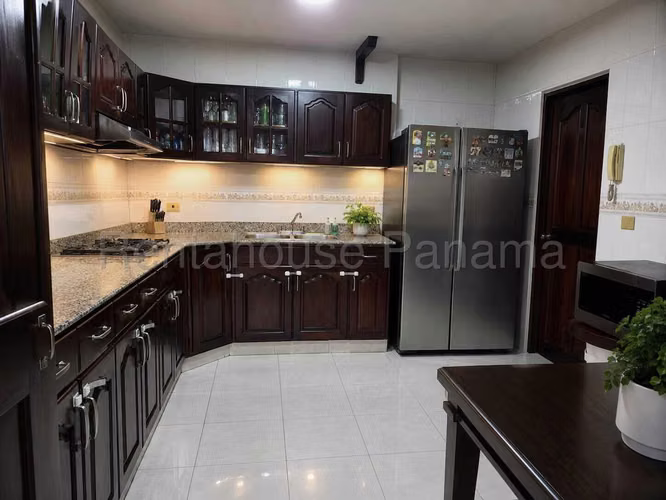 Venta de Apartamento en Obarrio Ph Torre Buganvilla Solo Cliente Directo MC - Imagen 10