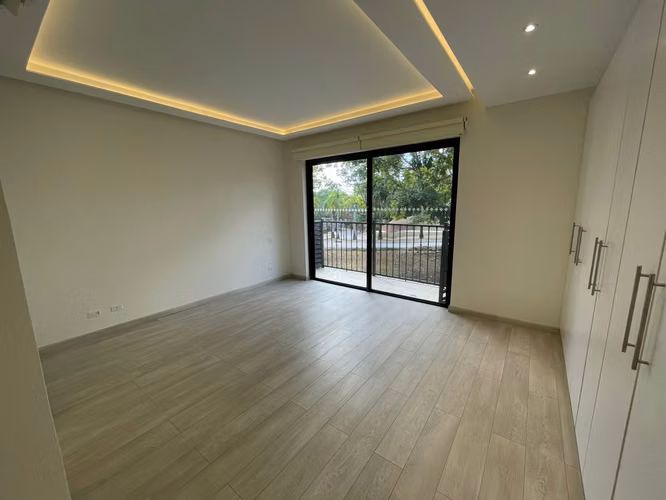 Apartamento en Clayton I 3 Rec I Linea Blanca I Con terraza y balcón