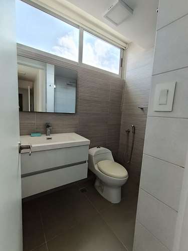 Alquiler de Apartamento Amoblado en PH Altamira Residences – Bella Vista - Imagen 8