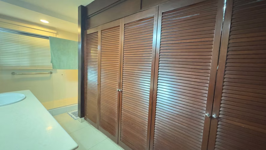 Venta de Casa en Residencial Llanos de Curundú, Ancón - Imagen 12