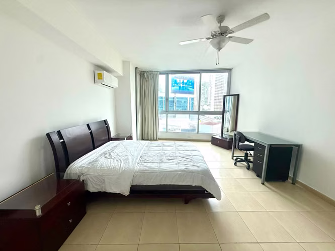 Avenida Balboa | P.H. Grand Bay Tower | 2Rec Amoblado ($1,200)