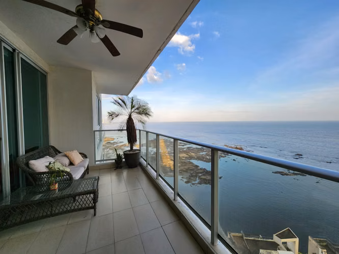 Punta Pacífica | P.H. Dupont Tower | Vista al Mar Amoblado ($2,400)