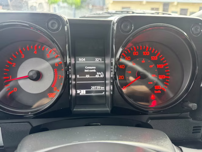 SUZUKI JIMNY 2026 5 PUERTAS 4X4 - Imagen 18