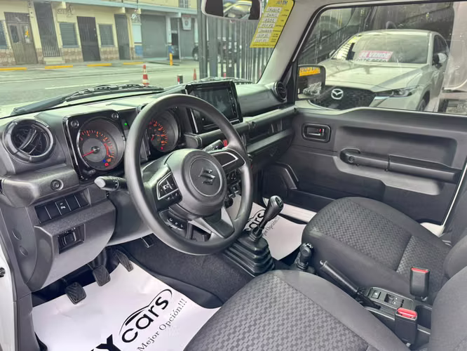SUZUKI JIMNY 2026 5 PUERTAS 4X4 - Imagen 12