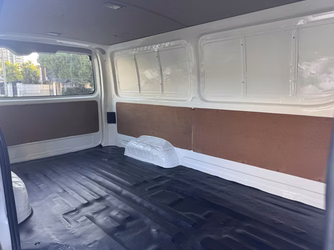 Toyota Hiace 2024 Panel