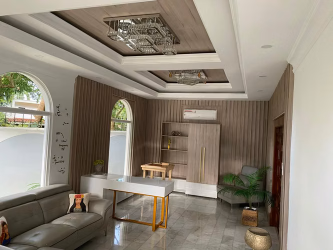 Alquiler y Venta – Mansión de Lujo en Altos del Golf