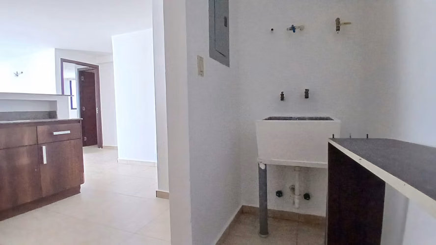 VENTA DE APARTAMENTO EN CONDADO DEL REY, CIUDAD DE PANAMÁ - Imagen 8