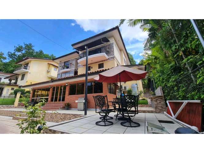 ALQUILER O VENTA CASA EN CAMINO DE CRUCES, CIUDAD DE PANAMÁ CP
