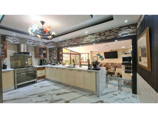 ALQUILER O VENTA CASA EN CAMINO DE CRUCES, CIUDAD DE PANAMÁ CP