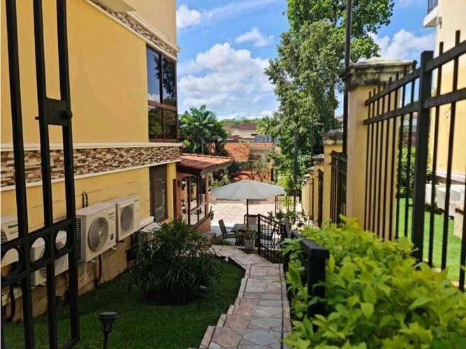 ALQUILER O VENTA CASA EN CAMINO DE CRUCES, CIUDAD DE PANAMÁ CP