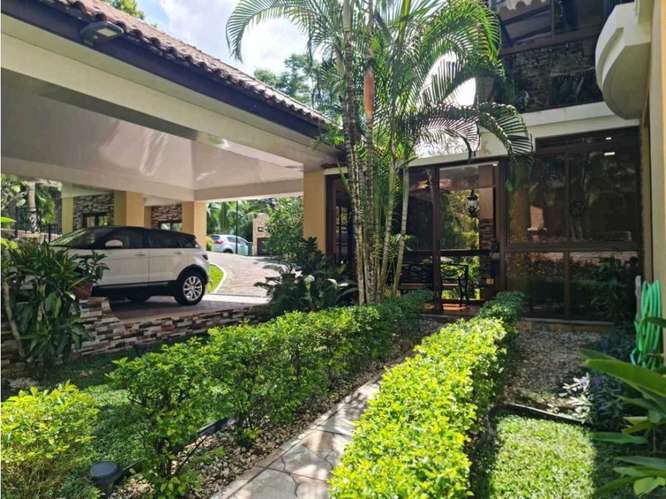ALQUILER O VENTA CASA EN CAMINO DE CRUCES, CIUDAD DE PANAMÁ CP