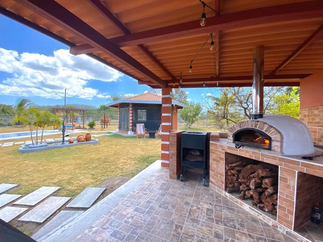 Linda  y completa casa en la Paz de Chame - Mesa de billar - Imagen 18