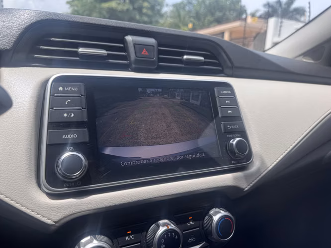 Nissan versa 2020 - Imagen 12