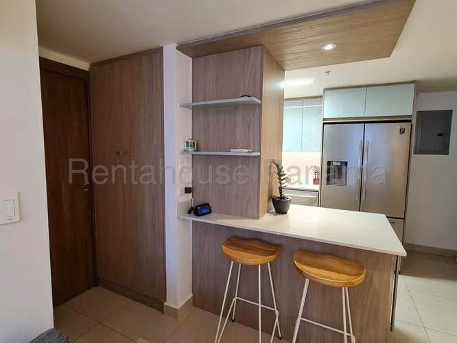 Alquiler de Apartamento en Via España Ph Worldwide Plaza NS