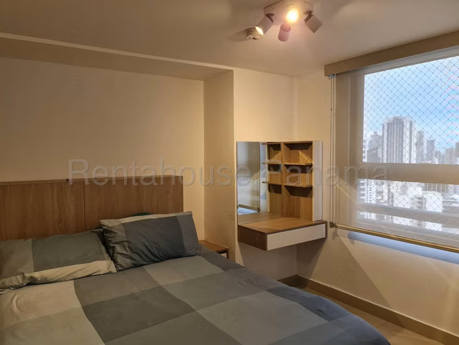 Alquiler de Apartamento en Via España Ph Worldwide Plaza NS