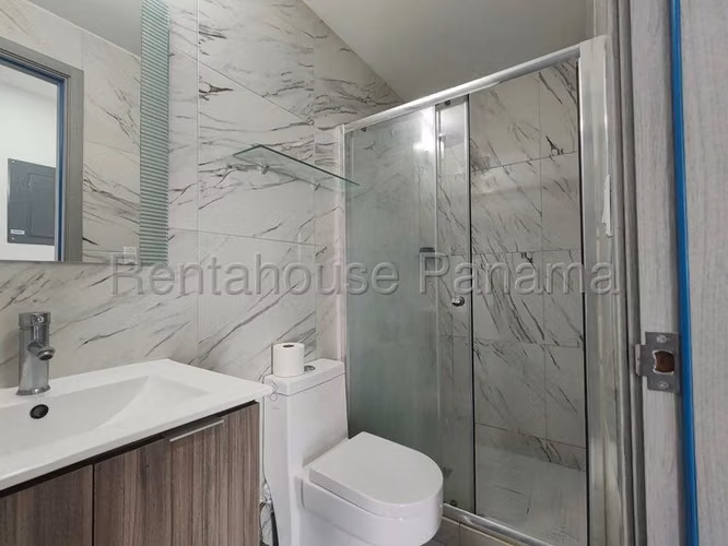 Se Alquila Apartamento en Bellavista DPA27-1176