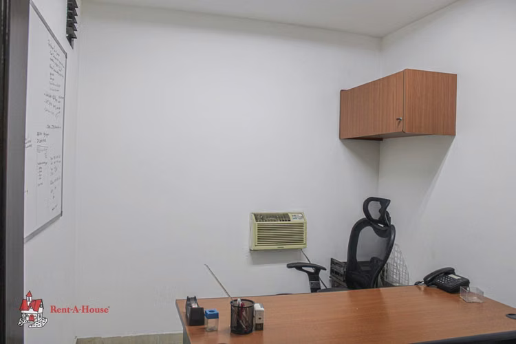 Galera de dos niveles en venta en Río Abajo - Imagen 12