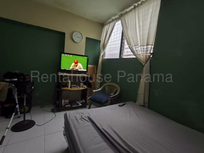 Se Vende Apartamento en Llano Bonito DPA27-588