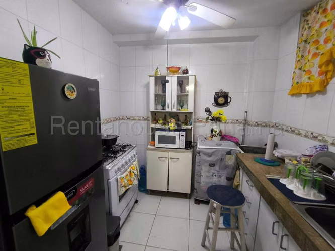 Se Vende Apartamento en Llano Bonito DPA27-588