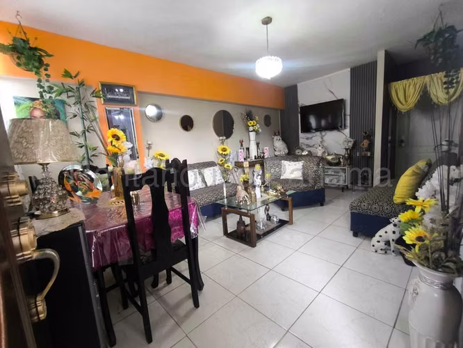 Se Vende Apartamento en Llano Bonito DPA27-588