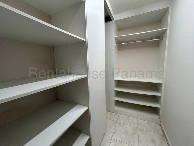 Amplio Apartamento en Alquiler en los Ángeles 27PPM1200 - Imagen 8