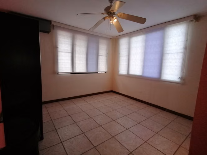 SE VENDE HERMOSA CASA EN VILLA LUCRE
