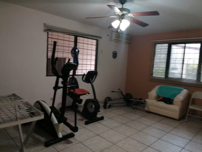 SE VENDE HERMOSA CASA EN VILLA LUCRE