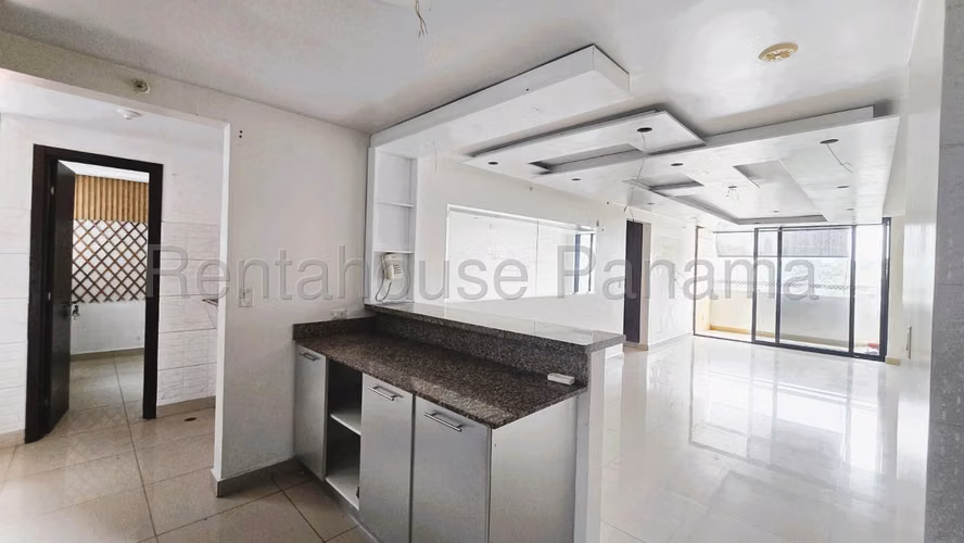 Cómodo Apartamento en Venta en Condado del Rey 27PPM1194