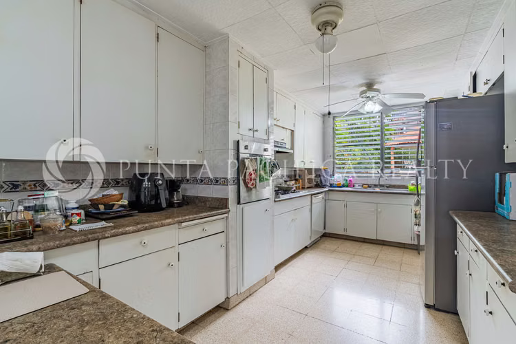 Casa en Altos del Golf | Se Vende | Terreno 1045 m2 - Imagen 11
