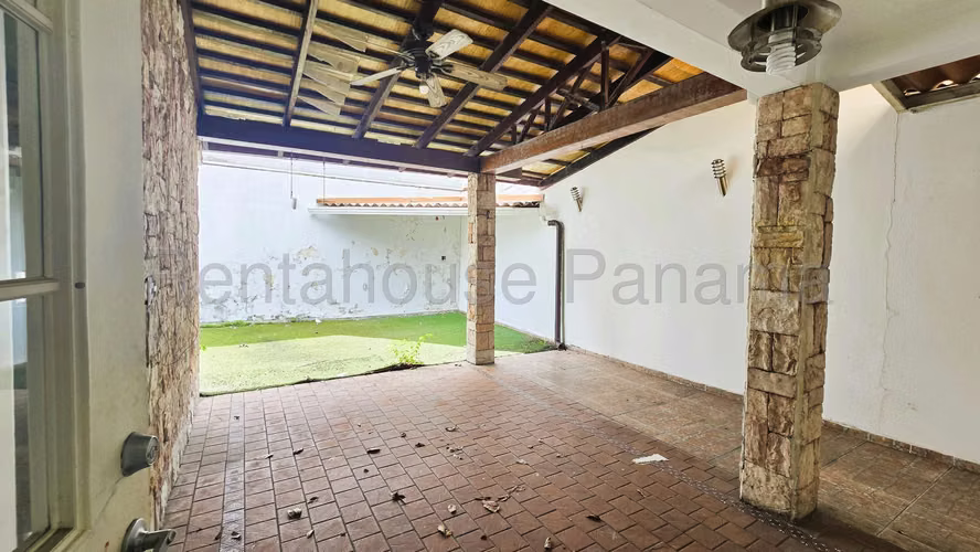 ¡Oportunidad de Inversión! Casa en Altos de Panamá 27PPM1198 - Imagen 6