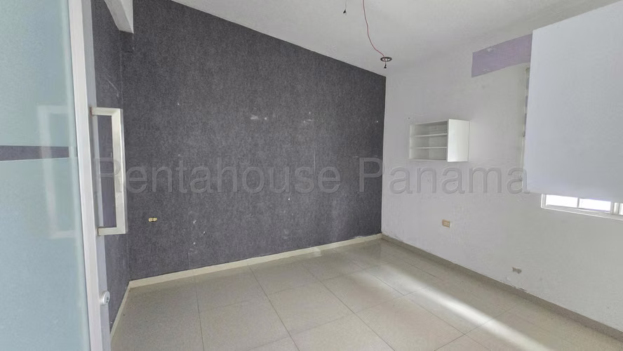 ¡Oportunidad de Inversión! Casa en Altos de Panamá 27PPM1198 - Imagen 14