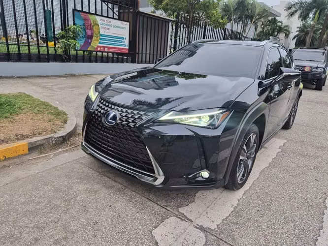 Espectacular Lexus 250h Modelo 2022 - Imagen 2