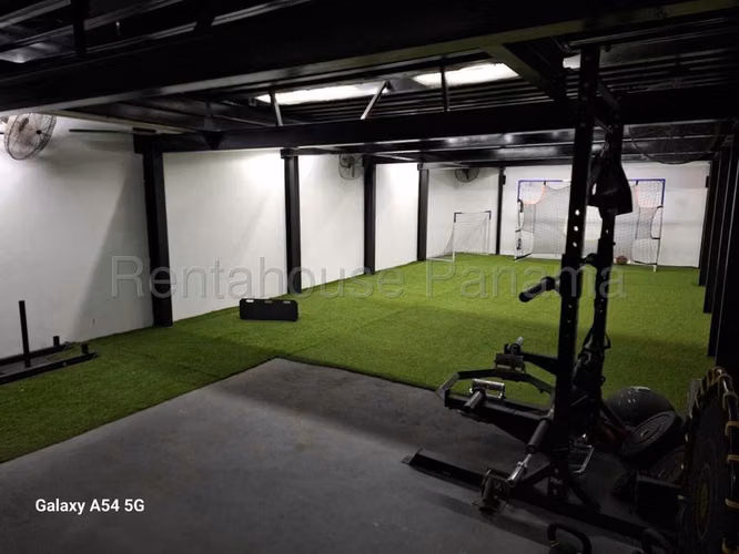Local Comercial en Venta en San Francisco JG