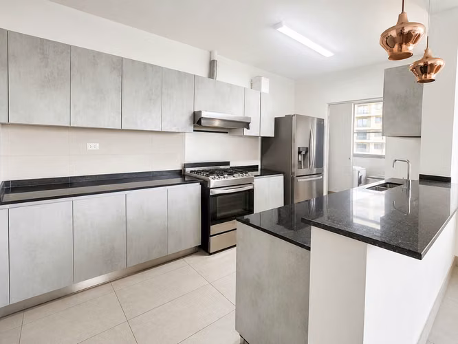 Apartamento Amoblado en Alquiler – PH Loma Vista Tower Hato Pintado - LH