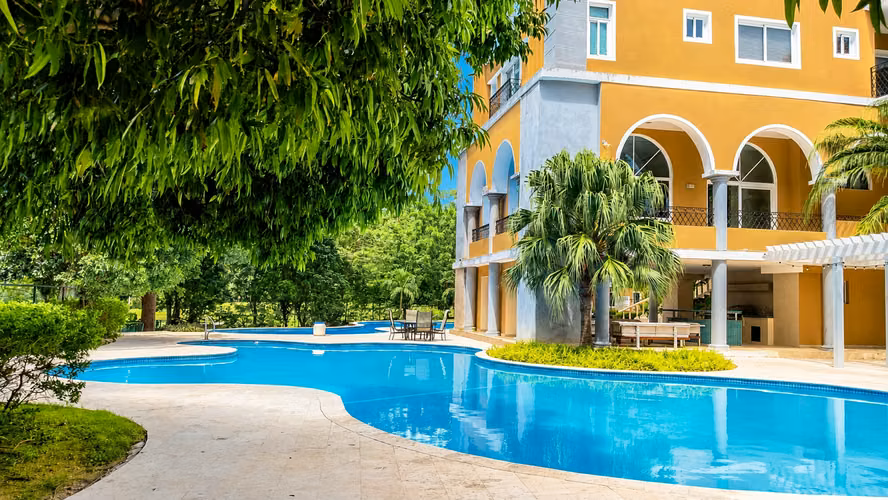 Amplio Apartamento con Vista al Campo de Golf en Alcázar, Coronado - Imagen 17