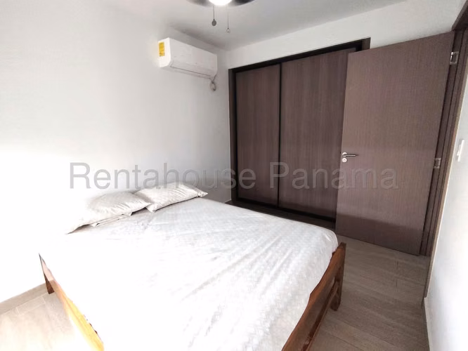 Greenwood Towers – 2 Rec – 2 Baños – Bajó de Precio - Imagen 6