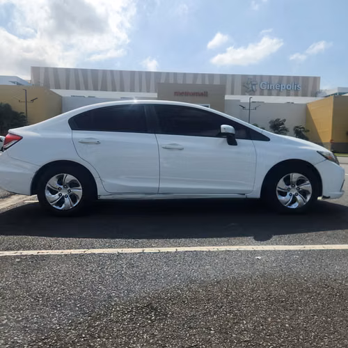 2014 Honda Civic - Imagen 7
