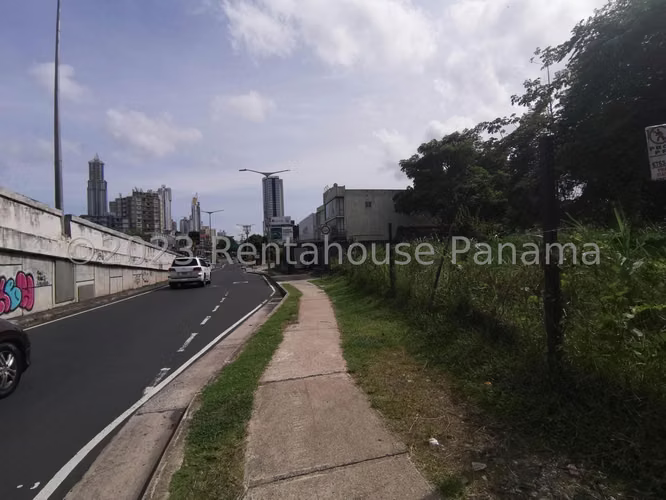 Terreno de 1181m2 en Venta en los Ángeles 27PPM1190