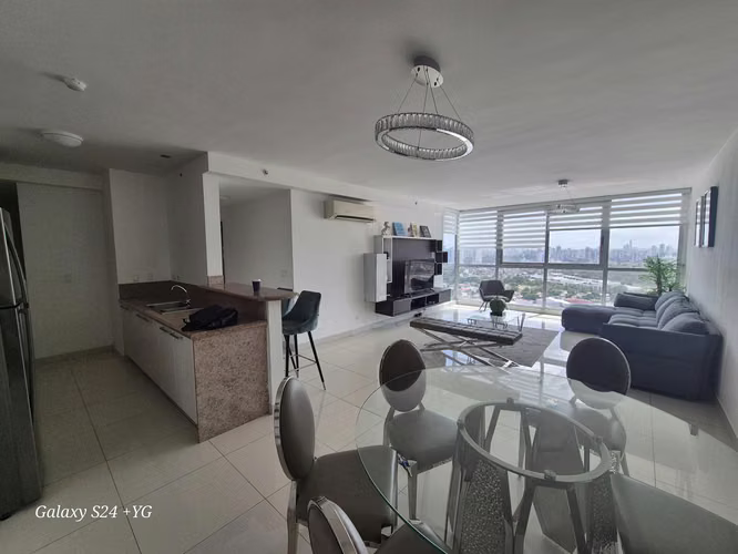 ALQUILER DE APARTAMENTO EN PH TOP TOWER - Imagen 1