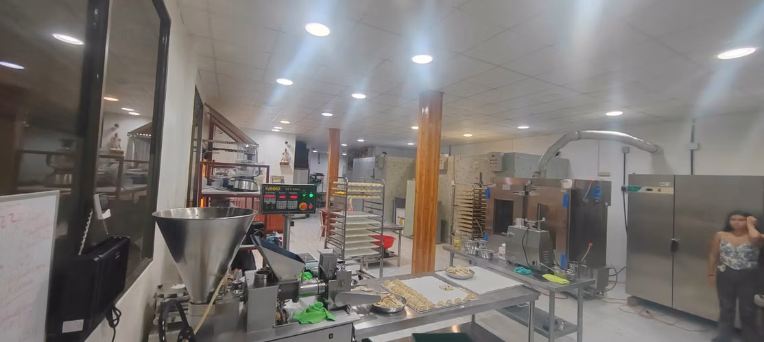 ALQUILO PLANTA ALTA IDEAL PARA ACADEMIA