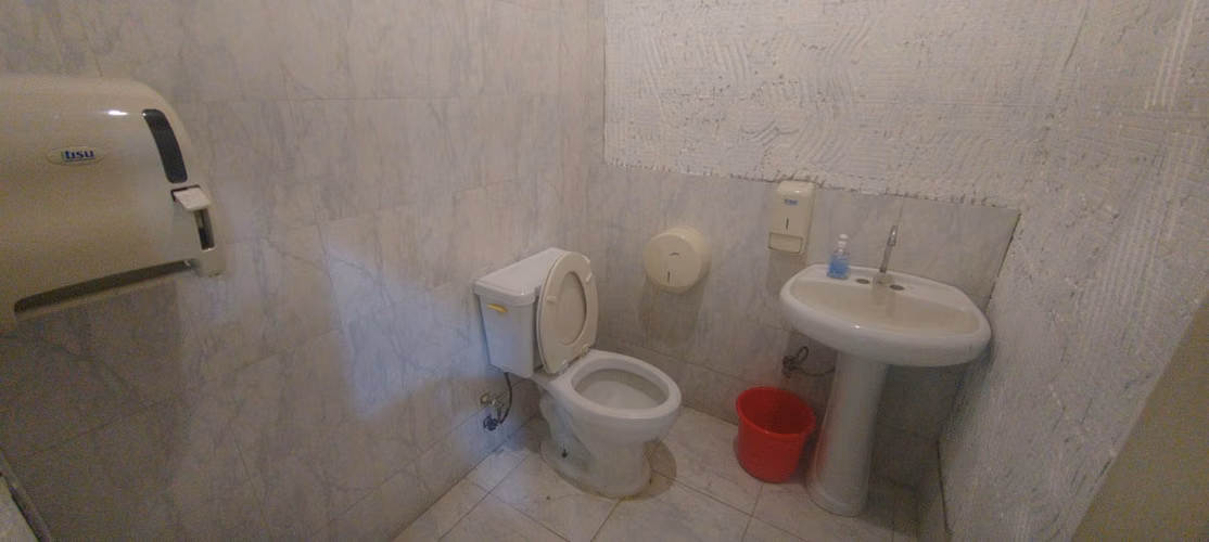 ALQUILO PLANTA ALTA IDEAL PARA ACADEMIA