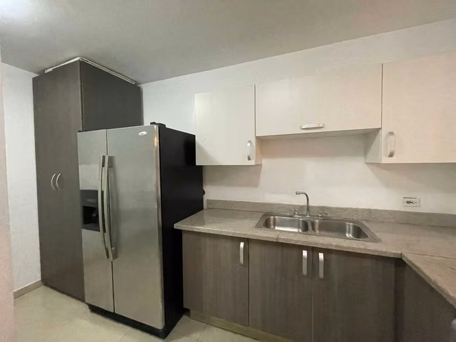 Venta de apartamento en PH ICON TOWER - Coco del Mar- L.G. - Imagen 7