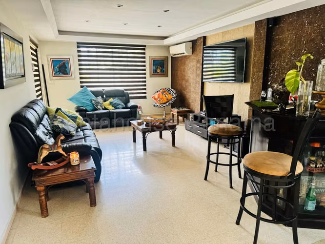 ¡Exclusiva Casa de Lujo en Alquiler en Las Perlas!  GC - Imagen 10