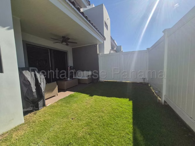 VENTA DE CASA BRISAS DEL GOLF GM - Imagen 4