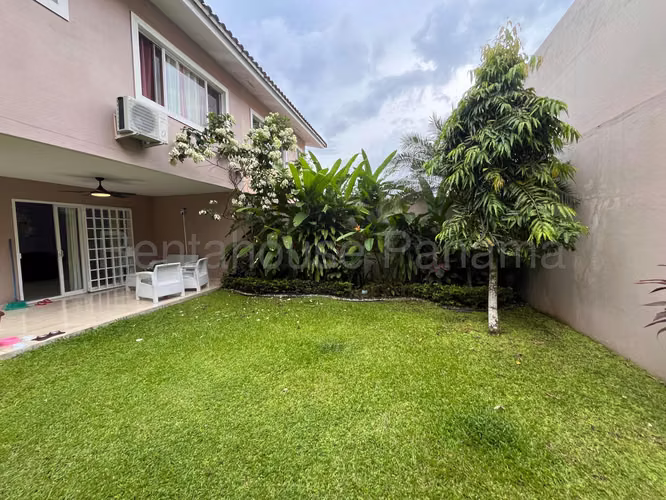 VENTA DE CASA BRISAS DEL GOLF GM - Imagen 6