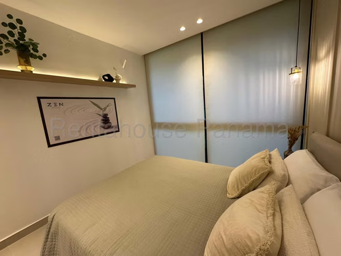 Apartamento en Venta en Brisas del Golf SYH