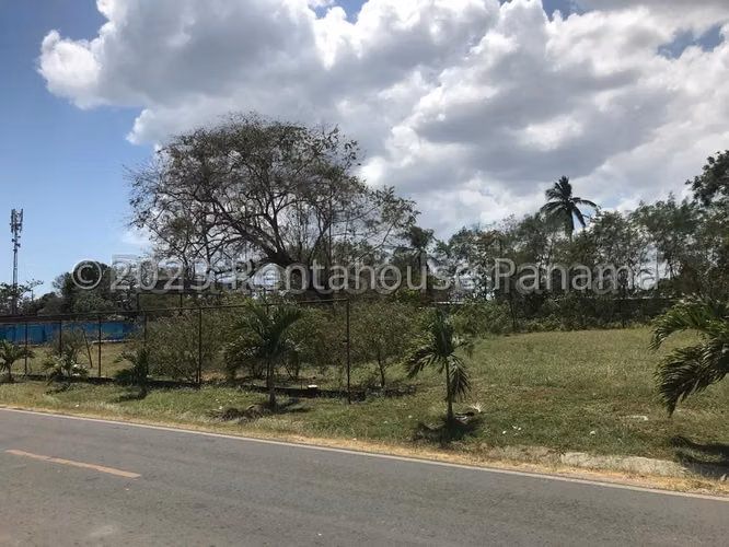 VENTA DE TERRENO EN CIUDAD RADIAL HQ